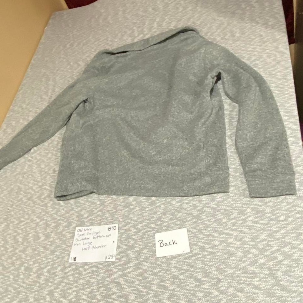 Old Navy Grey button up cardigan sweater jacket men large. SKU840 - Picture 7 of 8